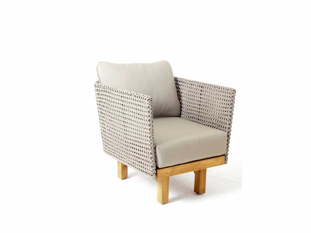 Hampton Lounge Chair