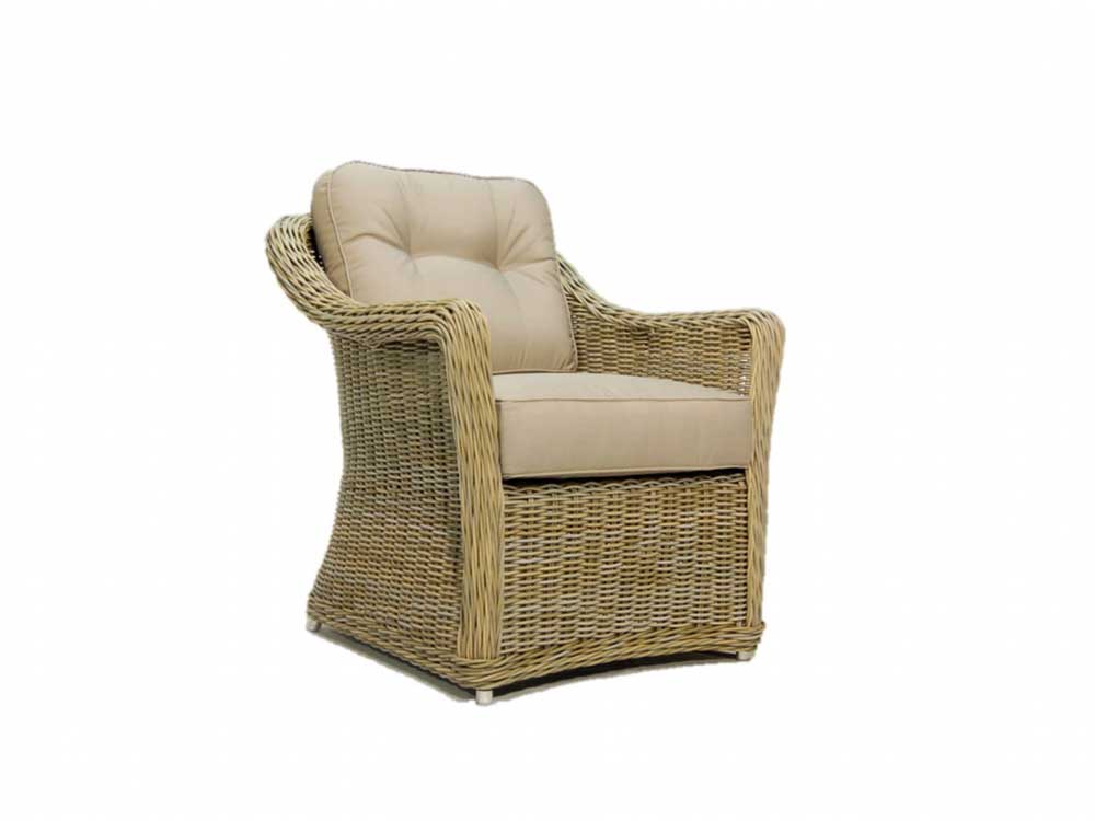 Vania Lounge Chair
